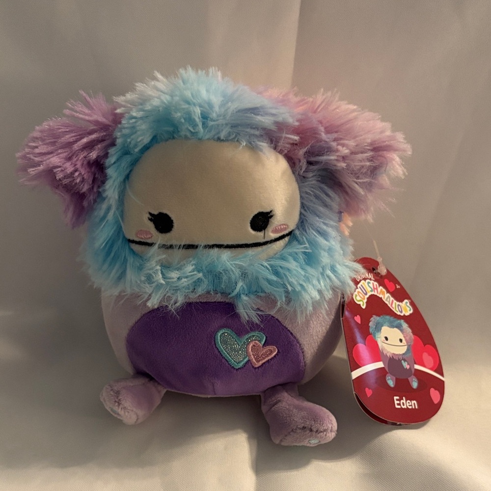 Squishmallow Eden Valentines Day
